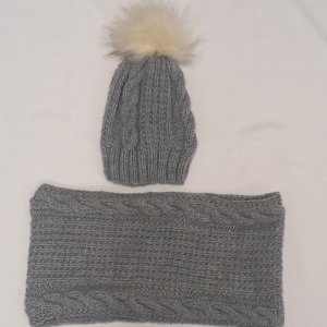 Set ( sciarpa , cappuccio) 24 mesi