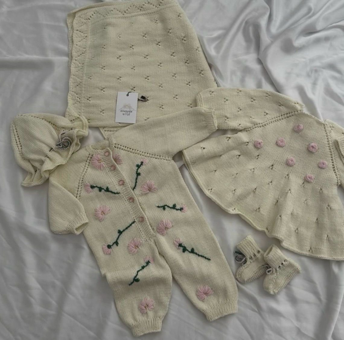 Set per 9-12 mesi con dettagli unici
